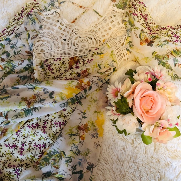 🌷🌻Free People Magic Garden Dress🌻🌷 - Picture 2 of 4